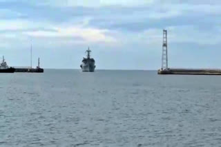 ins-jalashwa-arrives-tuticorin-of-tamil-nadu-from-maldives