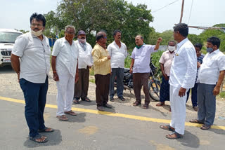 ysrcp leaders visit street light fixing