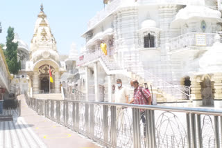 Complete preparations have been done to open the Chhatarpur temple in Delhi