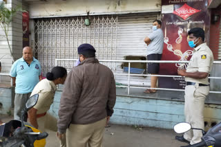 Theft at a jewelery shop Bengaluru