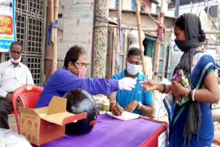 Distribution of Homeopathic medicine arsenic album-30 in khunti