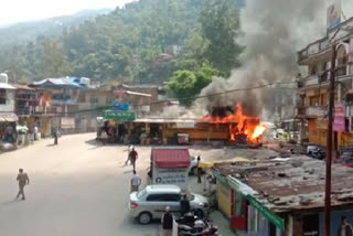 shops caught fire in rampur