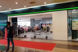 Mangalore malls are opened but people hesitate to enter