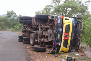 lorry boltha in east godavari dst rampachodavaram