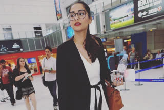 Sonam Kapoor back to Mumbai