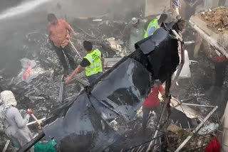 flight crash in pakistan, investigation of pakistan fligh crash, report of PIA flight crash, airbus, flight crash near karachi airport, ପାକିସ୍ତାନରେ ବିମାନ ଦୁର୍ଘଟଣା, ପାକିସ୍ତାନରେ ବିମାନ ଦୁ୍ର୍ଘଟଣା ତଦନ୍ତ, ପିଆଇଏ ବିମାନ ଦୁ୍ର୍ଘଟଣା ରିପୋର୍ଟ, ଏୟାରବସ୍‌, କରାଚି ବିମାନବନ୍ଦରରେ ବିମାନ ଦୁର୍ଘଟଣା