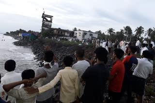 മലപ്പുറം  വിദ്യാർഥിയെ കാണാതായി  പരപ്പനങ്ങാടി  ചാപ്പപ്പടി  അബ്ദുൽ മുസാരി  കടലിൽ കുളിക്കാനിറങ്ങിയ വിദ്യാർഥി  Student  missing  bathing in sea