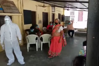 Special team of doctors doing corona test in Anandgram Leprosy Colony