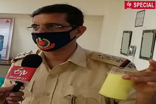 rk puram police station mess giving turmeric milk to police personnel for immunity buster