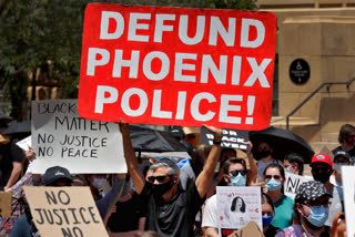 defund police