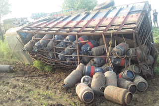 Gas cylinder filled truck overturned