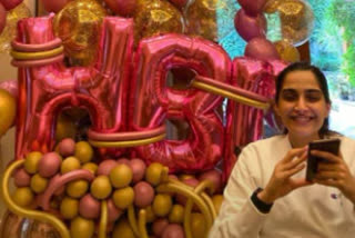 Sonam Kapoor celebrates birthday with family