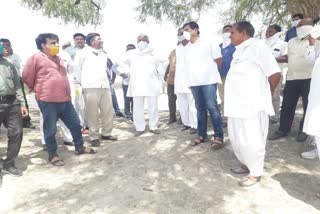 Inspection of gida hospital, Revenue Minister Harish Chaudhary