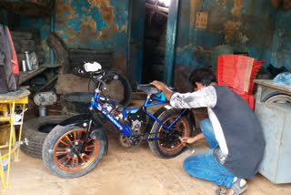 Mechanic designs electric cycle during lockdown