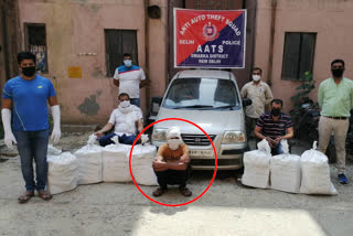 dwarka AATS arrested liquor smuggler