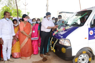 jayashankar bhpalapally collector starts ambulance services for sakhi center