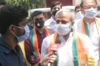 Delhi BJP president Adesh Gupta while speaking to ETV Bharat