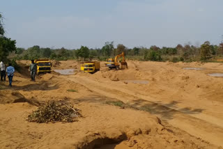 illegal-excavation-of-sand-in-jangleshwar-mine-at-rajnandgaon