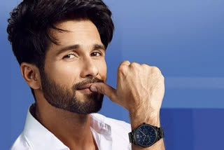 shahid kapoor transfered money in 40 bollywood dancers accounts