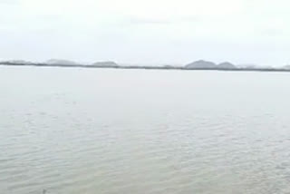 full of water in chinna thumbalam