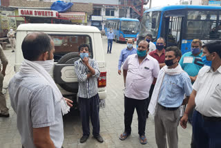 bus stand in ghumarvi