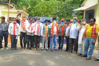 singareni-employees-protest-against-of-central-government-in-yellandu