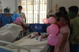 Guntur district  A 47 years old woman  given birth to twins  Chinaravur  Tenali government hospital  Andra Pradesh  Amaravati  അമരാവതി  ഗുണ്ടൂർ  ആന്ധ്രാ പ്രദേശ്  തെന്നാലി