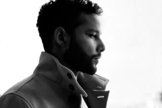 siddhant chaturvedi pays respect to frontline warriors