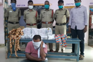 Young man arrested for smuggling Gutka