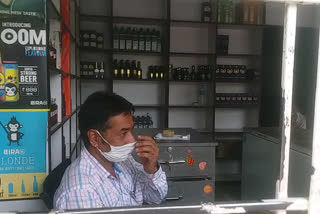 Liquor trader running liquor shops under the  guise of excise department in jhabua