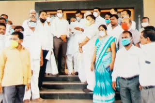 memorandum of district congress to deputy commissioner in  yadgir