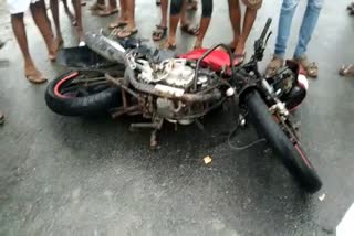 car-bike accident in raichur district; biker death on spot