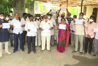 kurnool tdp leaders protest