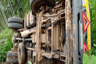 truck accident in hojai