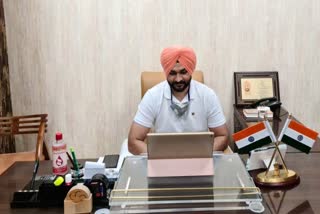 Sandeep Singh inspected the department of printing and stationery in chandigarh