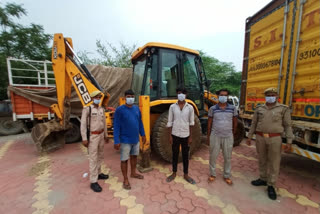 Greater Noida Police arrested three sand-mafia