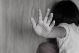 5-yr-old raped by neighbour in UP's Bahraich  ഉത്തര്‍പ്രദേശില്‍ അഞ്ചു വയസുകാരിയെ അയല്‍ക്കാരന്‍ പീഡിപ്പിച്ചു  യുപി ക്രൈം ന്യൂസ്  ക്രൈം ന്യൂസ്  up crime news  crime news
