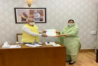 minister kamlesh gave 24 lakh rupees for haryana corona relief fund