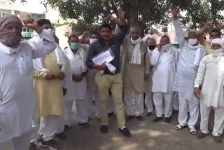 kaithal farmer protest for open rain moga