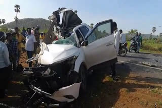 road accident at thatipally in jagityala district