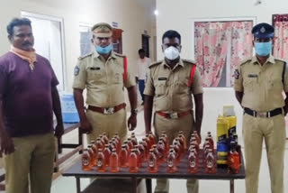 Illegal liquor seizure and Nine people arrested in Jonnalagadda krishna district