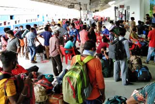 Hungama at hojai railway station assam etv bharat news