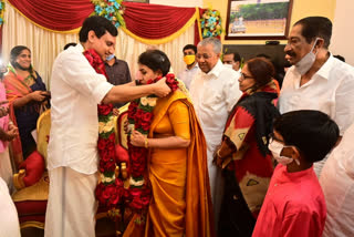 marriage of daughter of CM Vijayan