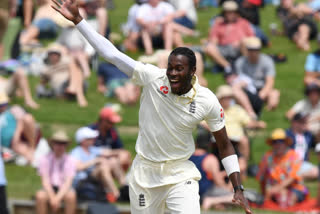 Kemar Roach issues warning to Jofra Archer