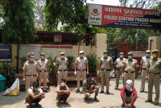 prasad nagar police arrested four crooks in theft case
