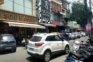 Customers not coming to Rajouri Garden Market in delhi