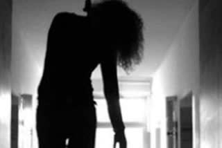Young lady suicide by hanging