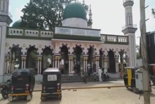 Uncanny practice still prevails in Bankapura dargah in Karnataka