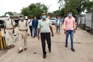 police team during action