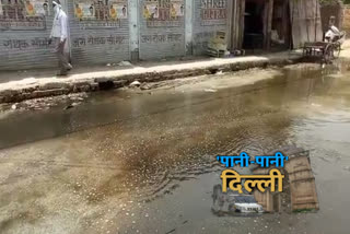 Waterlogging on  road in Begumpur ward  North Delhi